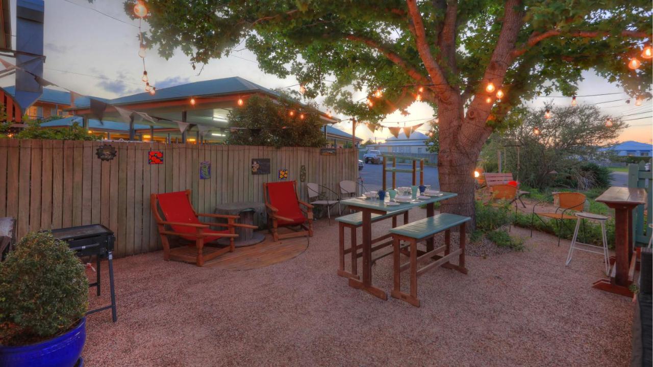 The Vines Motel & Cottages Stanthorpe Buitenkant foto
