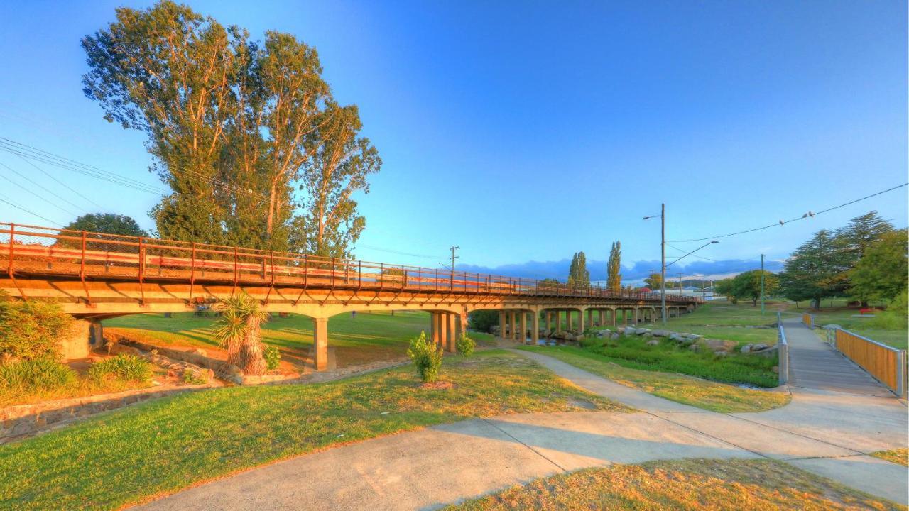 The Vines Motel & Cottages Stanthorpe Buitenkant foto